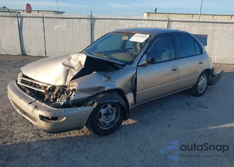 1997 Toyota Corolla Dx z USA, uszkodzony, nr VIN 2T1BB02E0VC193887